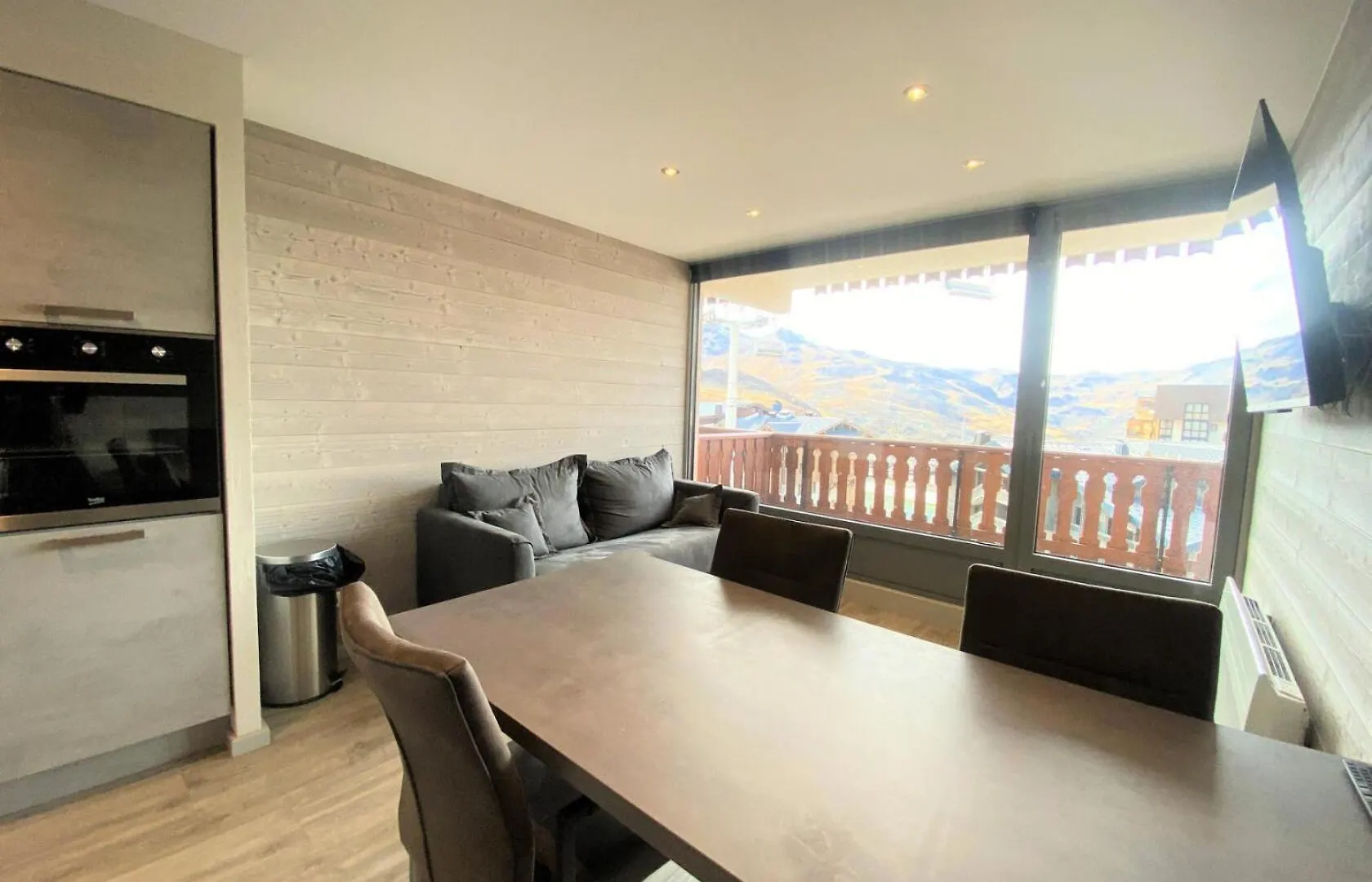 Residence Eterlous - Studio Cabine Entierement Renove, Au Coeur De La Station De Val Thorens Mae-9045 France